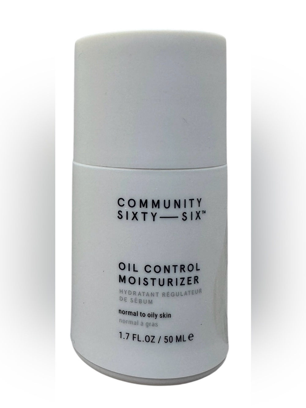 Community Sixty-Six Resurfacing Night Cream & Oil Control Moisturizer Bundle NIB - Picture 4 of 4